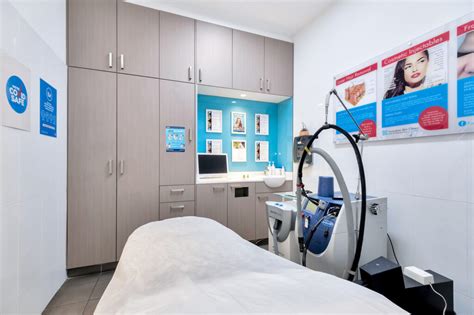 SKIN CLINIC .